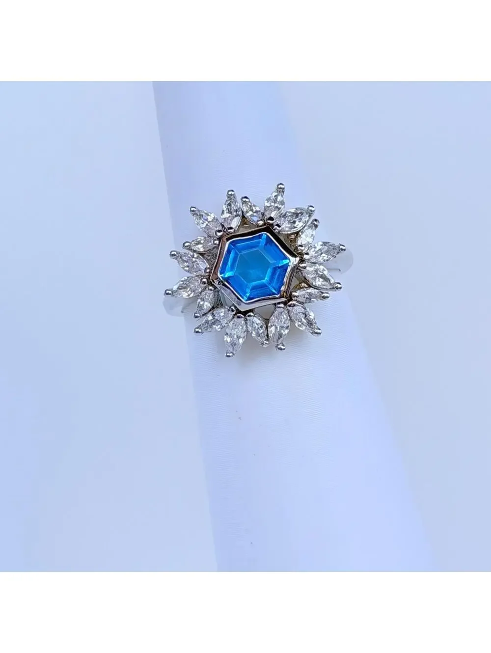Bomb Party Retro Sz 6 RBP3021 Lab Created Blue Zircon on Rhodium Plating RETRO